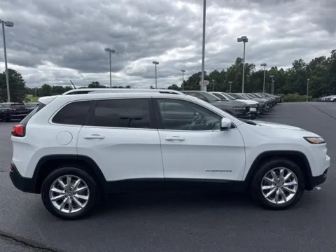 More photos of 2015 Jeep Cherokee Limited at Blackwell Chrysler Dodge Jeep Ram Fiat Kia, VA