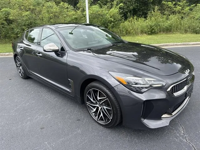2023 Kia Stinger GT-Line