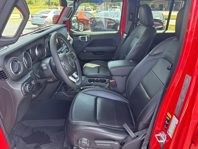 2023 Jeep Gladiator Overland photo 4