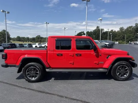 More photos of 2023 Jeep Gladiator Overland at Blackwell Chrysler Dodge Jeep Ram Fiat Kia, VA