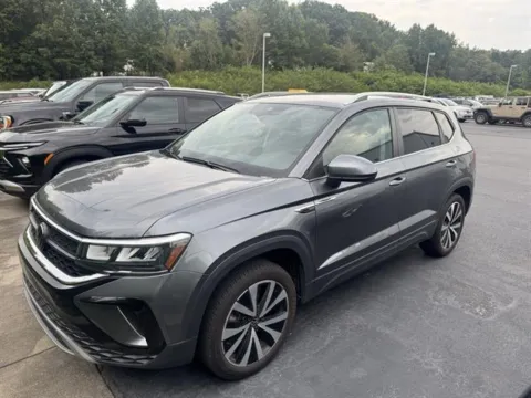 Silver 2024 Volkswagen Taos SE for sale in Danville, VA