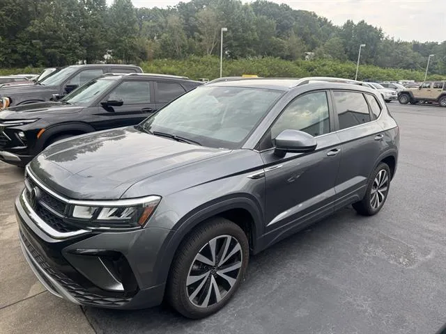 2024 Volkswagen Taos SE for sale in Danville, VA