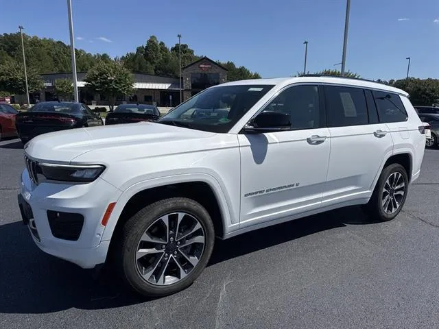White 2021 Jeep Grand Cherokee L Overland for sale in Danville, VA