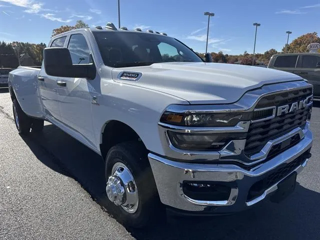 2026 RAM Ram 3500 Pickup Tradesman's photo