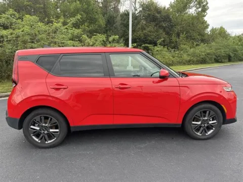 More photos of 2020 Kia Soul EX at Blackwell Chrysler Dodge Jeep Ram Fiat Kia, VA