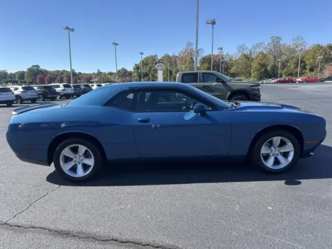 More photos of 2023 Dodge Challenger SXT at Blackwell Chrysler Dodge Jeep Ram Fiat Kia, VA