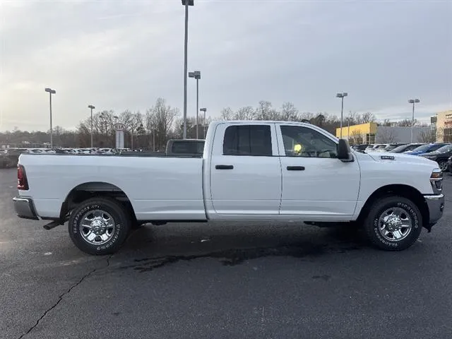 2026 RAM 2500 Tradesman - Photo 6