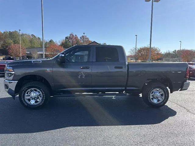 2026 RAM 2500 Tradesman - Photo 6