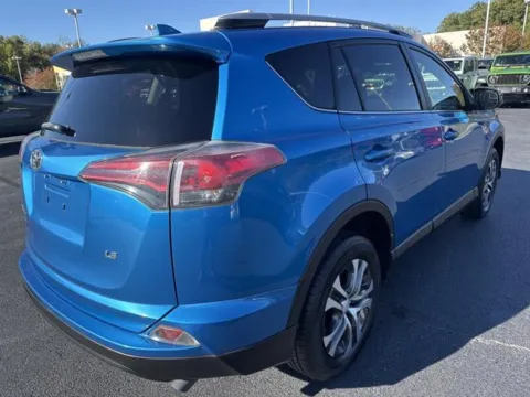 More photos of 2017 Toyota RAV4 LE at Blackwell Chrysler Dodge Jeep Ram Fiat Kia, VA