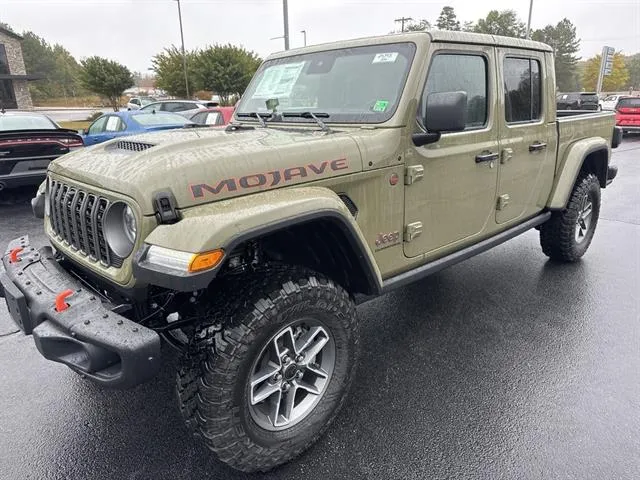 2025 Jeep Gladiator Mojave X for sale in Danville, VA