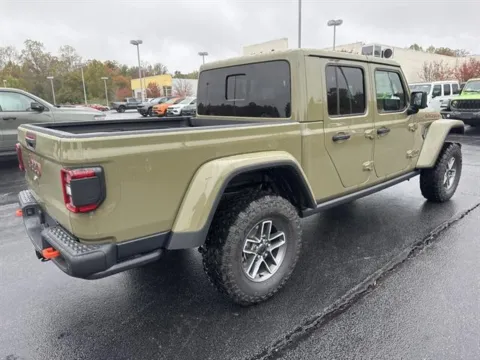 More photos of 2025 Jeep Gladiator Mojave X at Blackwell Chrysler Dodge Jeep Ram Fiat Kia, VA