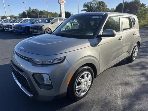 Gray 2022 Kia Soul LX for sale in Danville, VA