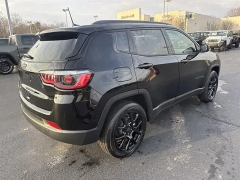 More photos of 2026 Jeep Compass Latitude Altitude at Blackwell Chrysler Dodge Jeep Ram Fiat Kia, VA