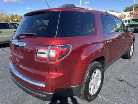 More photos of 2015 GMC Acadia SLE-2 at Blackwell Chrysler Dodge Jeep Ram Fiat Kia, VA