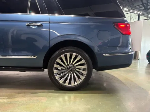 More photos of 2018 Lincoln Navigator L Reserve 4WD at Spady Auto Group, AZ