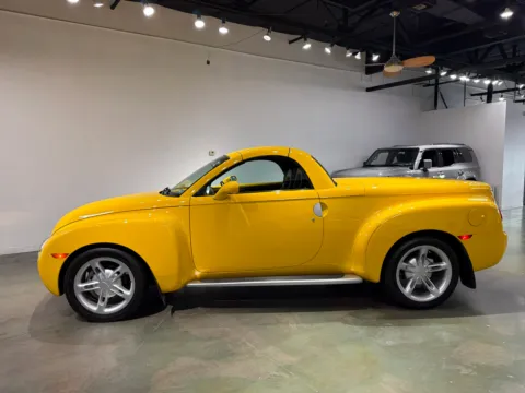 More photos of 2004 Chevrolet SSR at Spady Auto Group, AZ