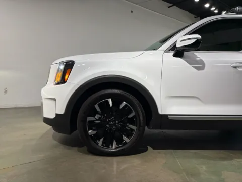 Another view of 2024 Kia Telluride SX AWD for sale in Scottsdale, AZ at Spady Auto Group