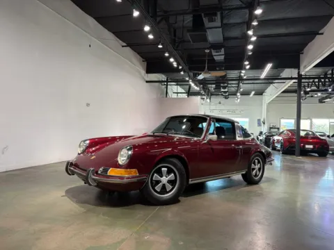Photos of 1972 Porsche Targa T for sale in Scottsdale, AZ at Spady Auto Group