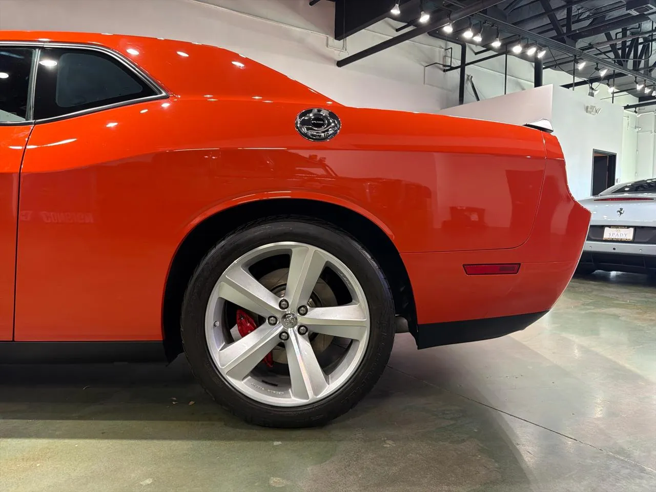 2009 Dodge Challenger SRT8 - Photo 6