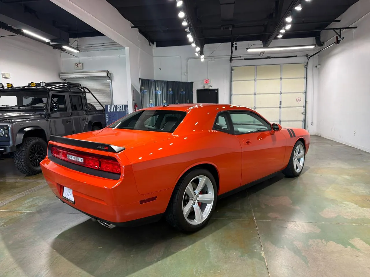 2009 Dodge Challenger SRT8 - Photo 9