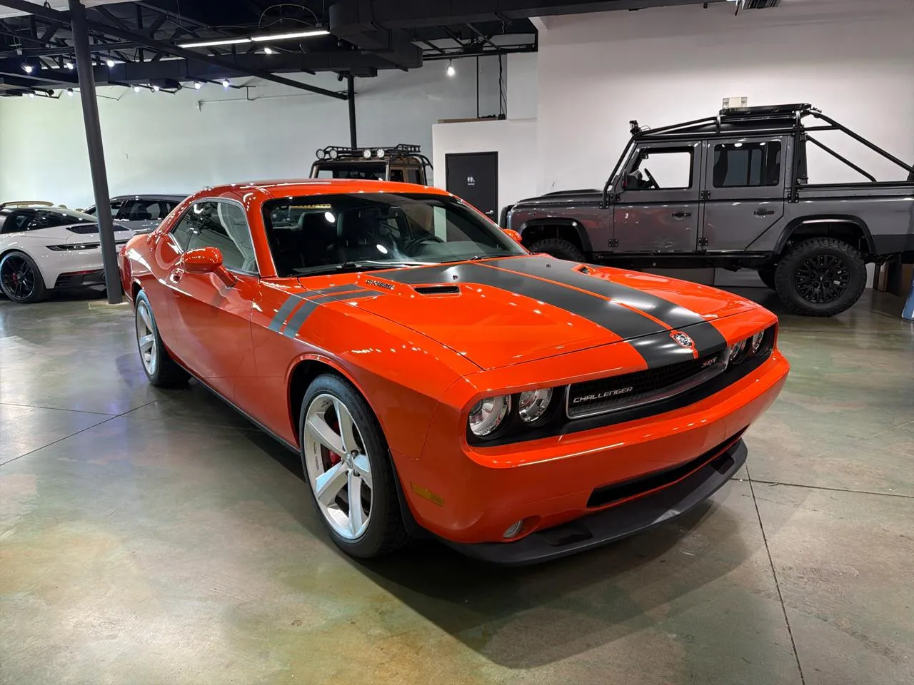 2009 Dodge Challenger SRT8 - Photo 13