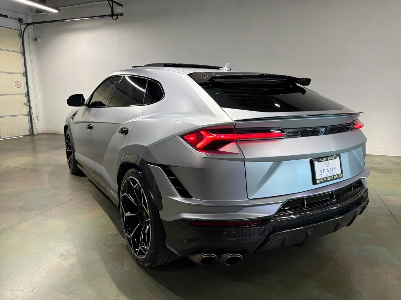 2024 Lamborghini Urus Performante - Photo 6