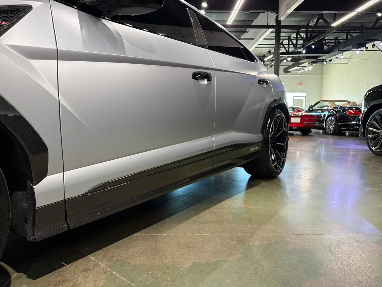 2024 Lamborghini Urus Performante - Photo 17