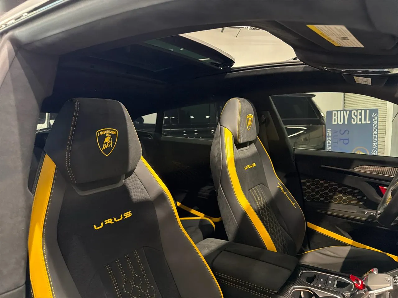 2024 Lamborghini Urus Performante - Photo 39