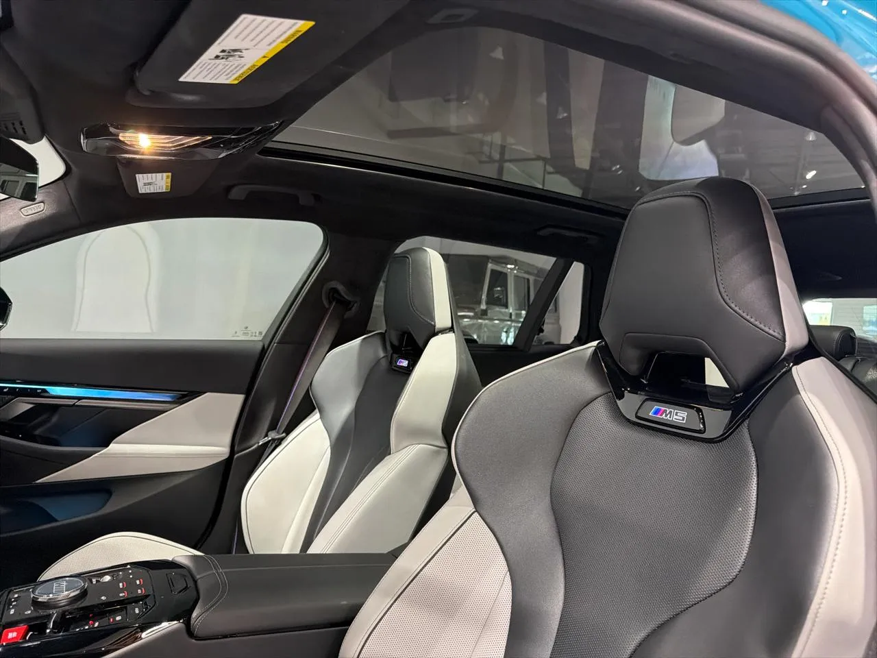 2026 BMW M5 M5 Touring - Photo 17