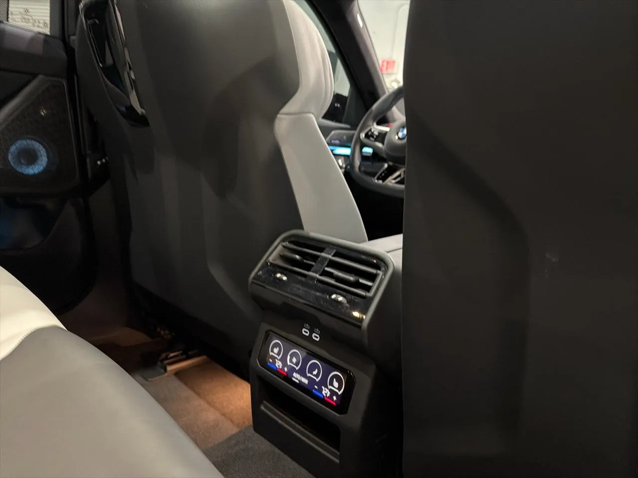 2026 BMW M5 M5 Touring - Photo 32
