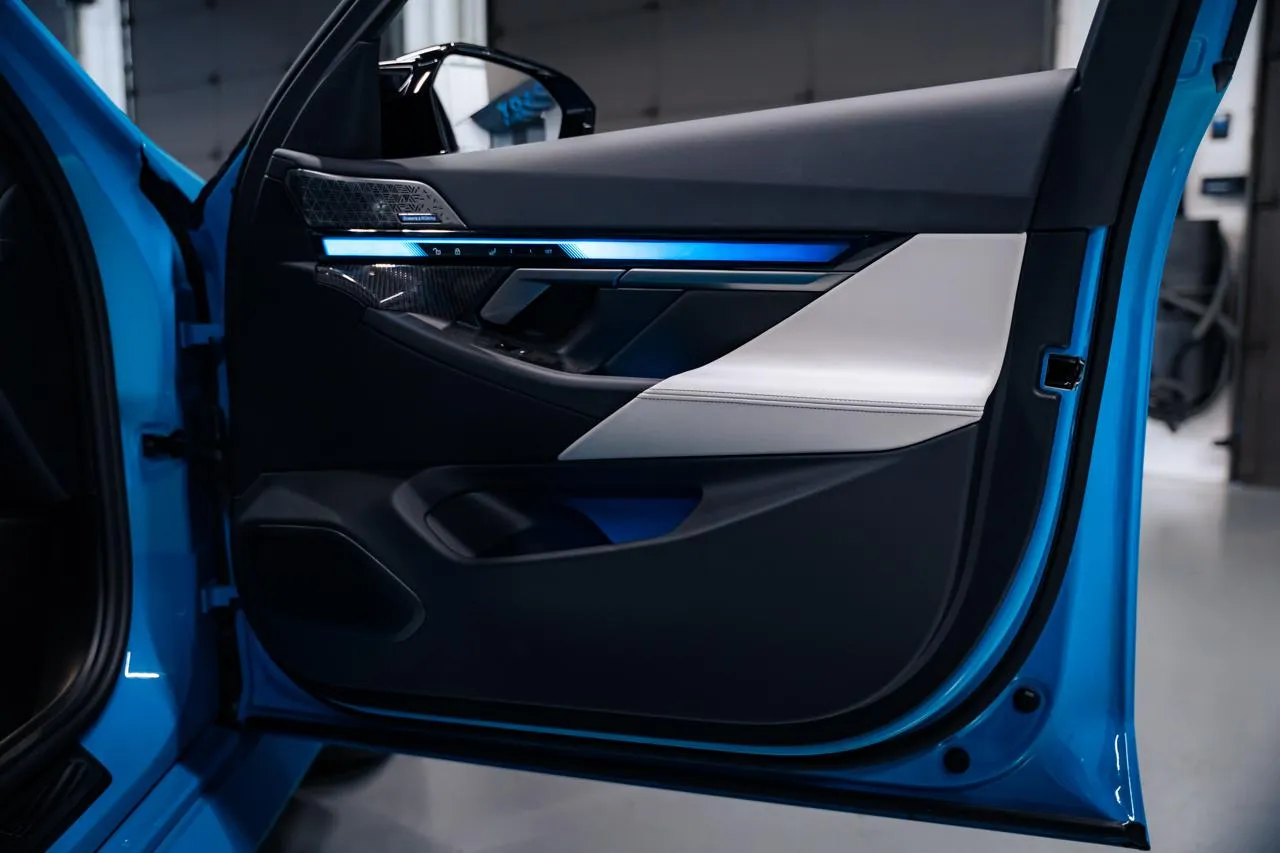2026 BMW M5 M5 Touring - Photo 23