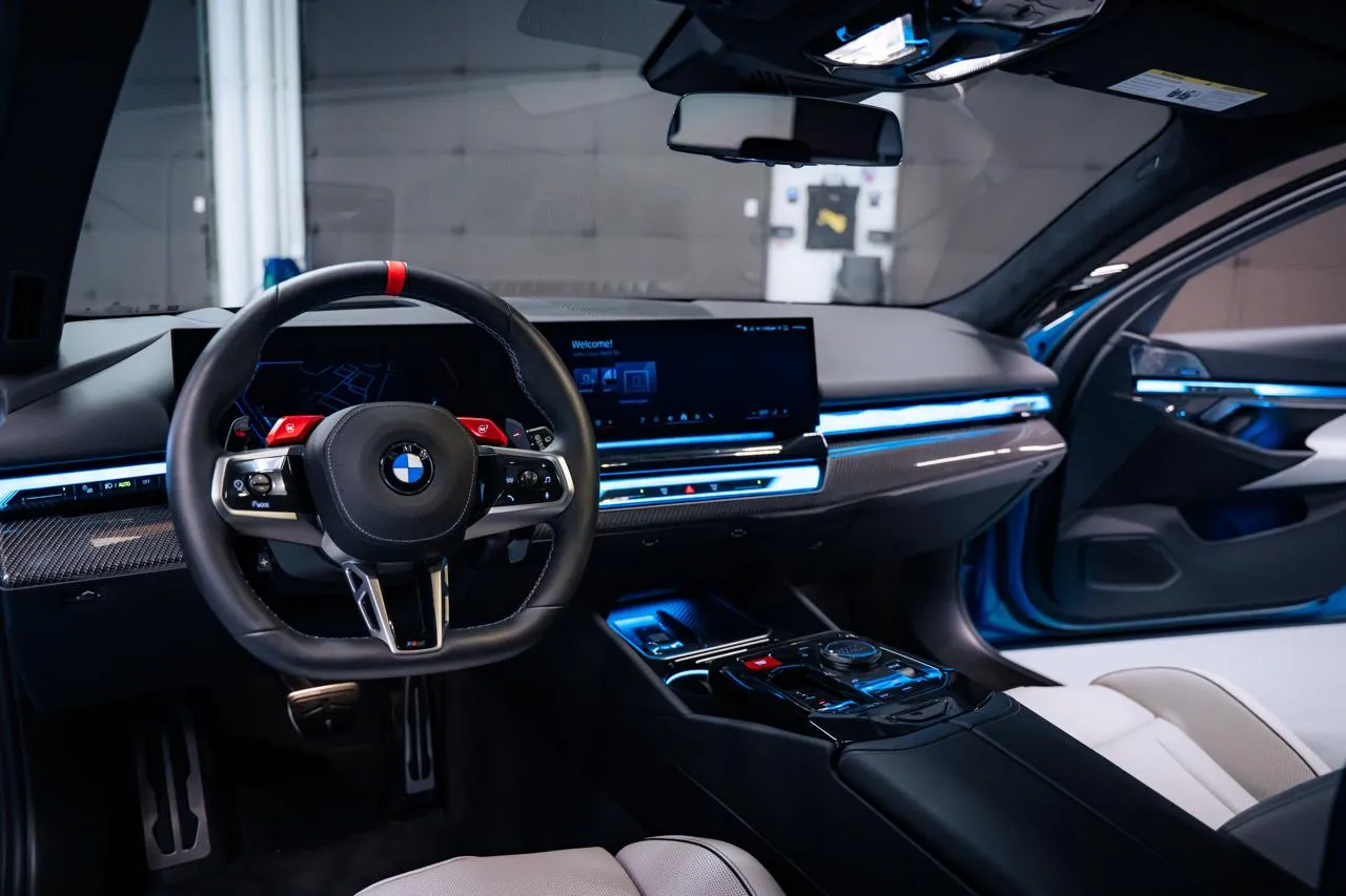 2026 BMW M5 M5 Touring - Photo 25