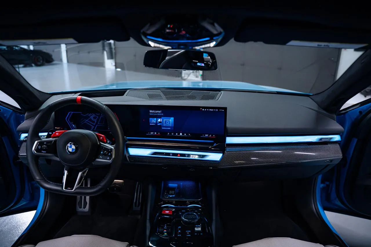 2026 BMW M5 M5 Touring - Photo 30