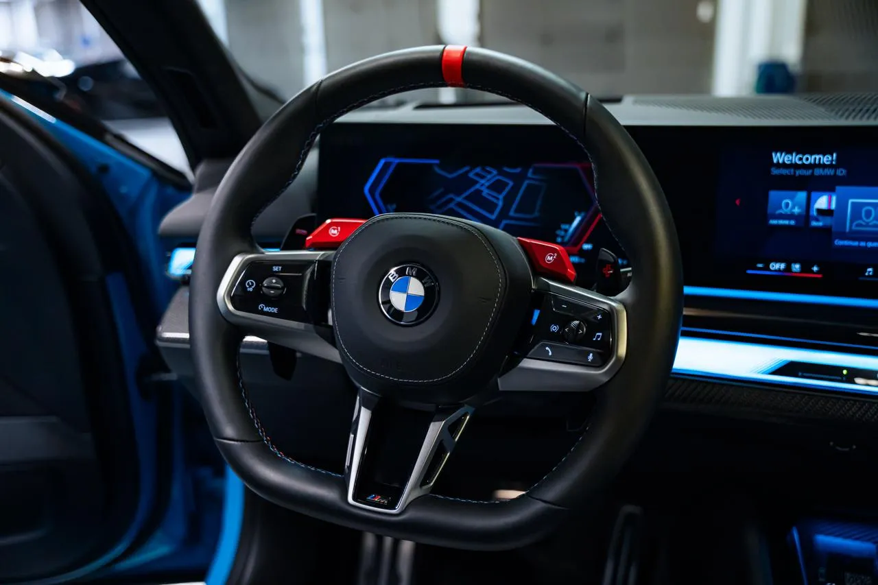 2026 BMW M5 M5 Touring - Photo 33