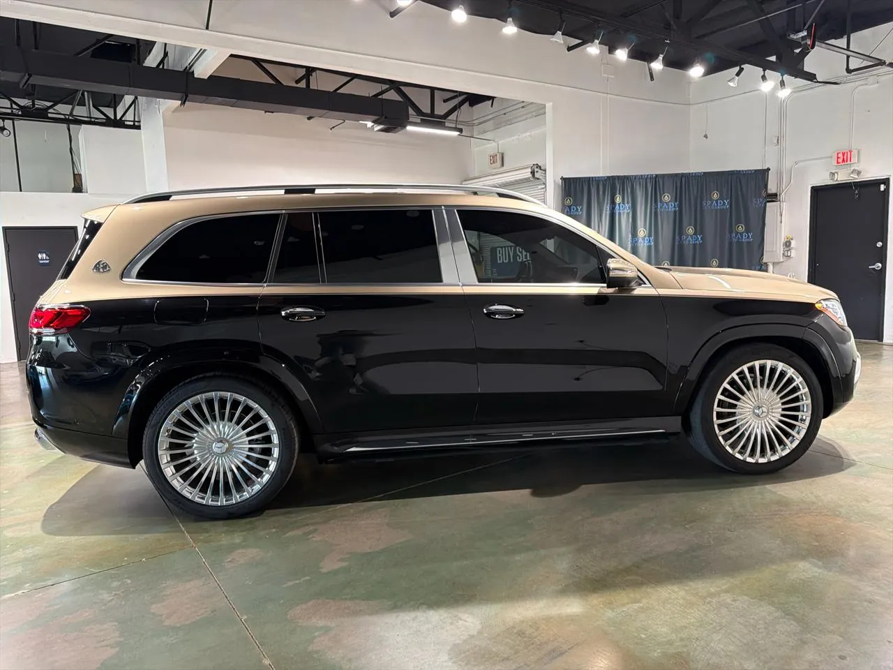 2023 Mercedes-Benz GLS Maybach - Photo 9