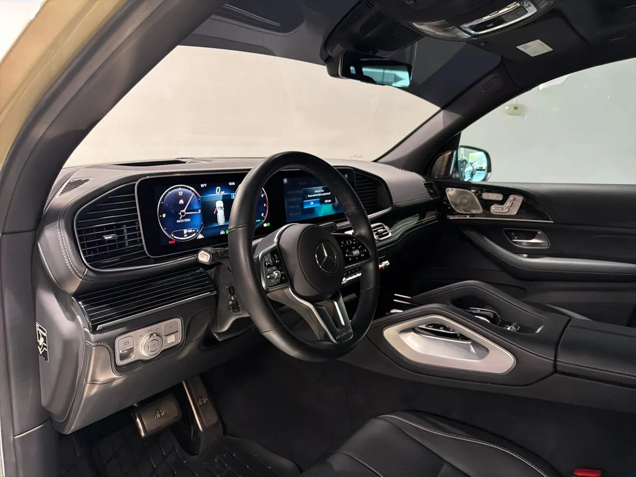 2023 Mercedes-Benz GLS Maybach - Photo 16