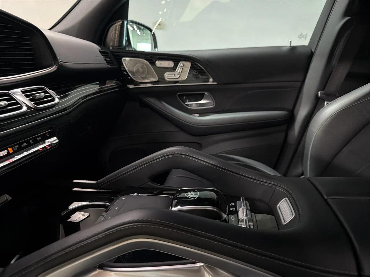 2023 Mercedes-Benz GLS Maybach - Photo 18