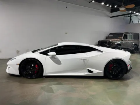 More photos of 2018 Lamborghini Huracan LP580-2 at Spady Auto Group, AZ