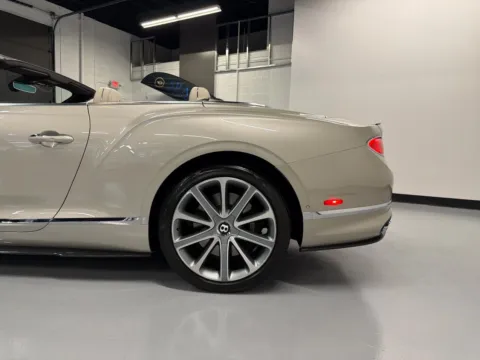 More photos of 2021 Bentley Continental GT Mulliner Convertible at Spady Auto Group, AZ