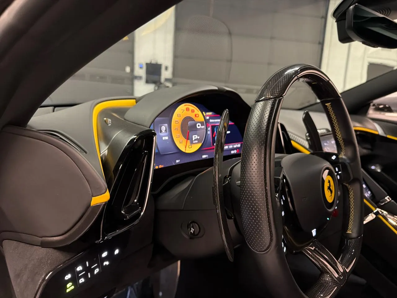 2021 Ferrari Roma Base - Photo 19