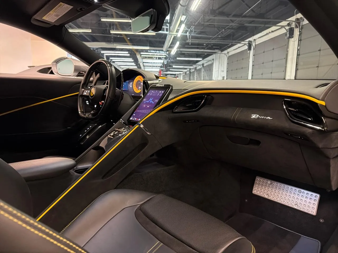2021 Ferrari Roma Base - Photo 32