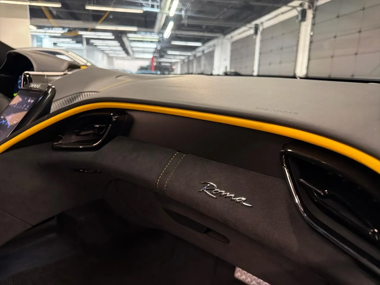 2021 Ferrari Roma Base - Photo 33