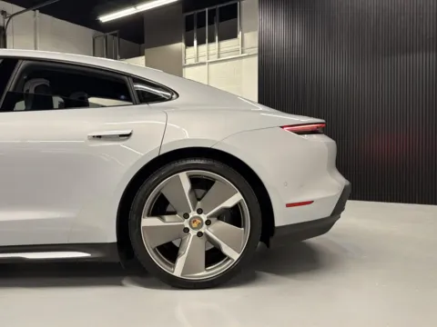 More photos of 2022 Porsche Taycan at Spady Auto Group, AZ