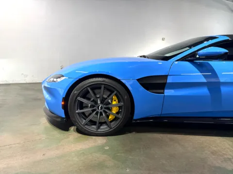 More photos of 2021 Aston Martin Vantage Roadster at Spady Auto Group, AZ