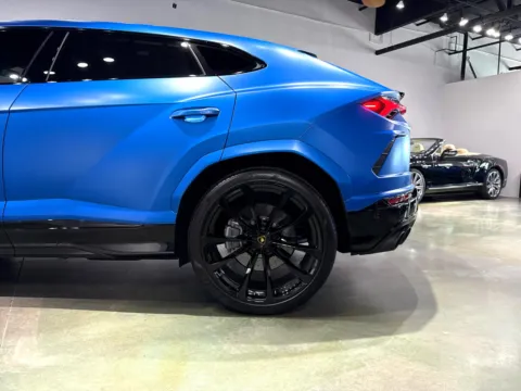 More photos of 2022 Lamborghini Urus at Spady Auto Group, AZ