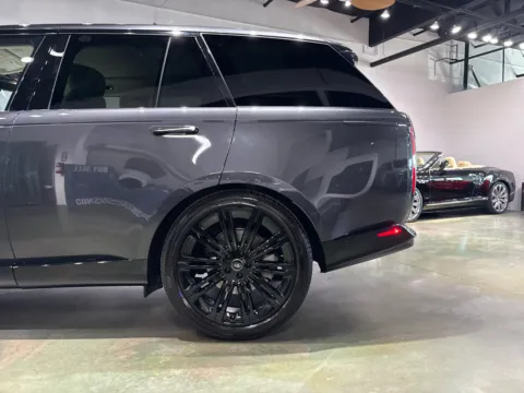 More photos of 2025 Land Rover Range Rover SE SWB 5 at Spady Auto Group, AZ