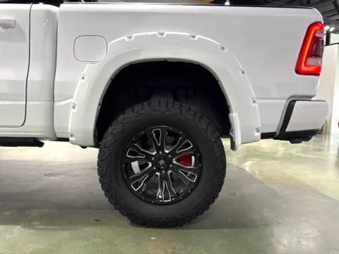 More photos of 2023 RAM 1500 Big Horn Crew Cab SWB 4WD BLACK WIDOW at Spady Auto Group, AZ