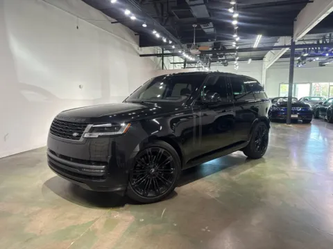 Photos of 2023 Land Rover New Range Rover SE for sale in Scottsdale, AZ at Spady Auto Group