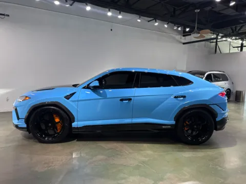 More photos of 2023 Lamborghini Urus Performante at Spady Auto Group, AZ