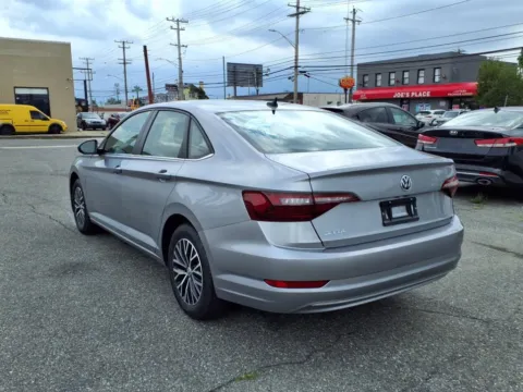 Another view of 2021 Volkswagen Jetta SE for sale in Baltimore, MD at Patriot Autos